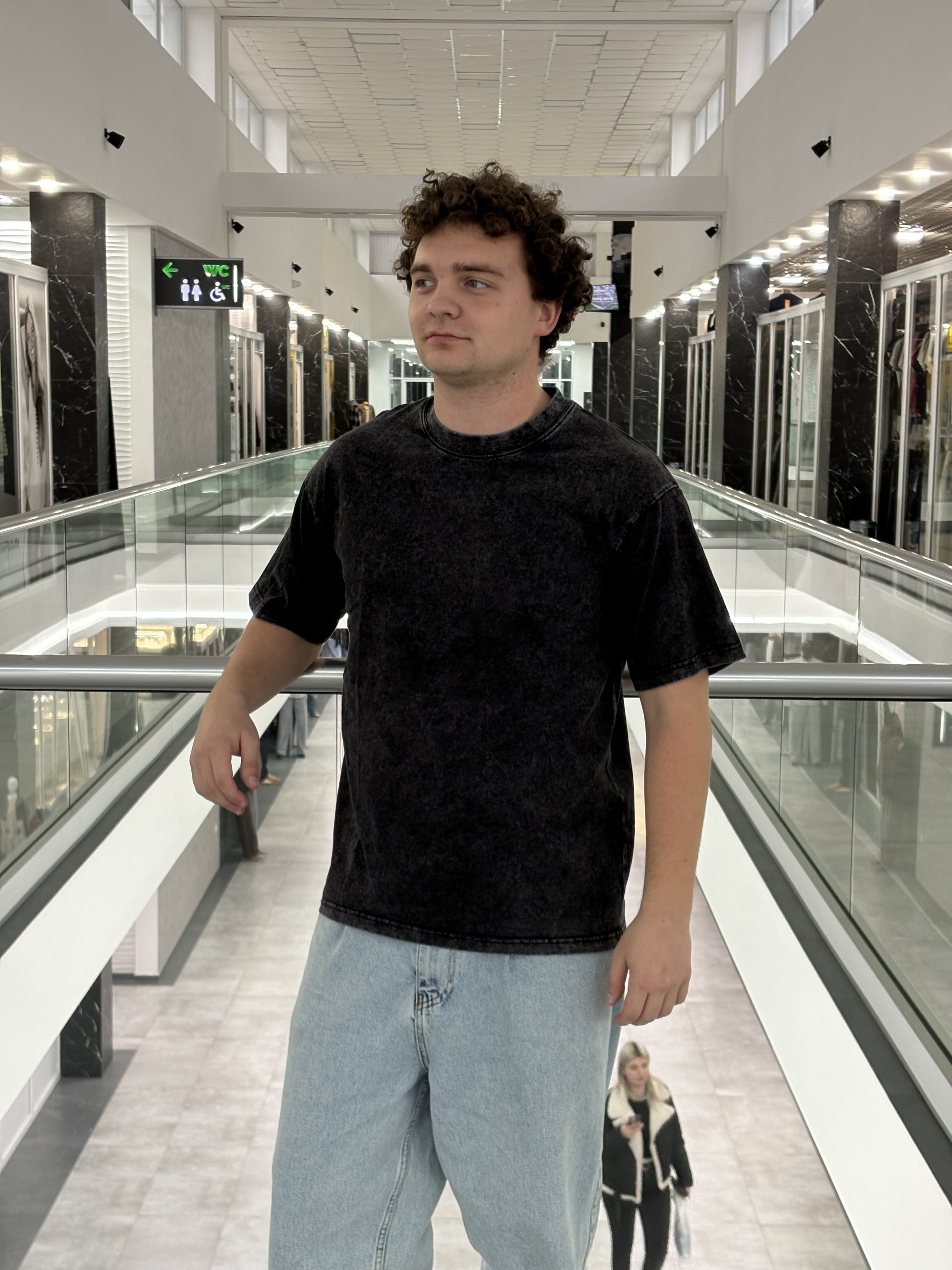 Футболка в стиле tie-dye